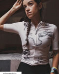 RIVANELLE Cycling short sleeve jersey - TATTOO - ivory/grey