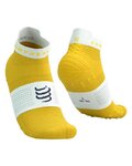 COMPRESSPORT Cycling ankle socks - PRO RACING SOCKS V4.0 RUN - yellow