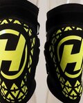 HAVEN knee protector - GUARDIAN FLOW - black/green