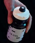 LE COL Cycling water bottle - PRO WATER - white/black