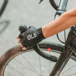 ALÉ Cycling fingerless gloves - SUNSELECT CRONO - black/white