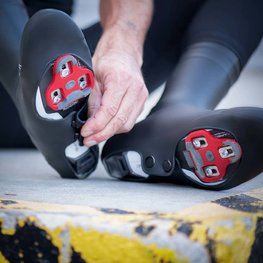 GOBIK Cycling shoe covers - VELOTOZE SNAPS - black