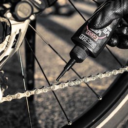 MUC-OFF lube - eBIKE WET CHAIN LUBE